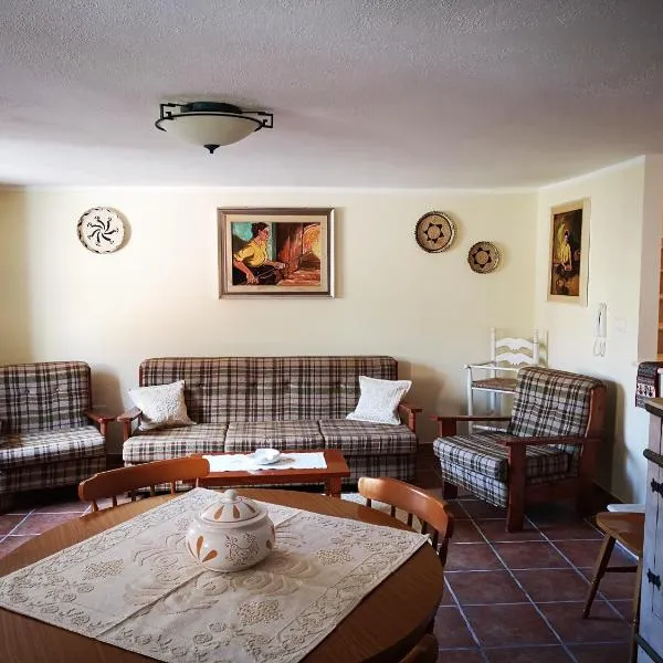 Casa A&M, hotel v destinaci Onifai