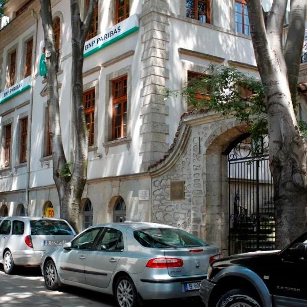 Citadel Guest House, hotel in Varna City