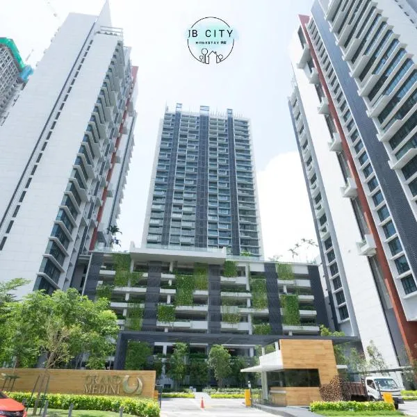 Grand Medini Suites by JBcity Home, hotel Nusajayában