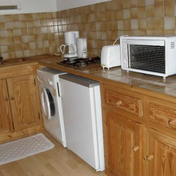 Location appartement 6 personnes, Hotel in Génos
