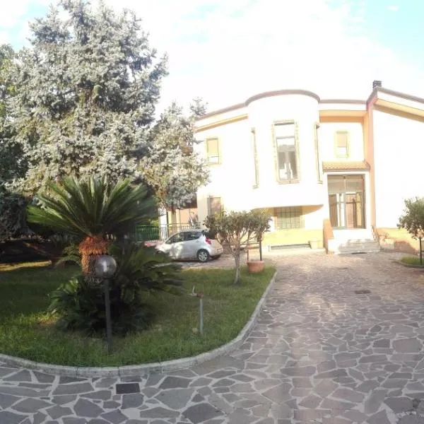 B&B Villa Enza intero appartamento a Nocera Inferiore, Salerno, hotel v destinácii Nocera Inferiore