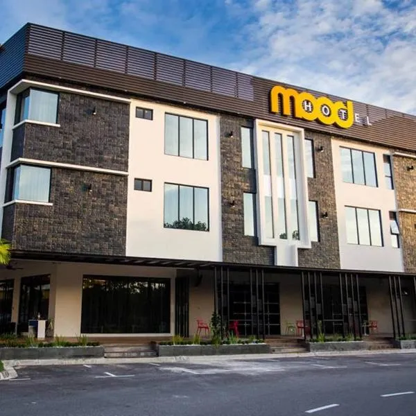 Mood Hotel, khách sạn ở Skudai