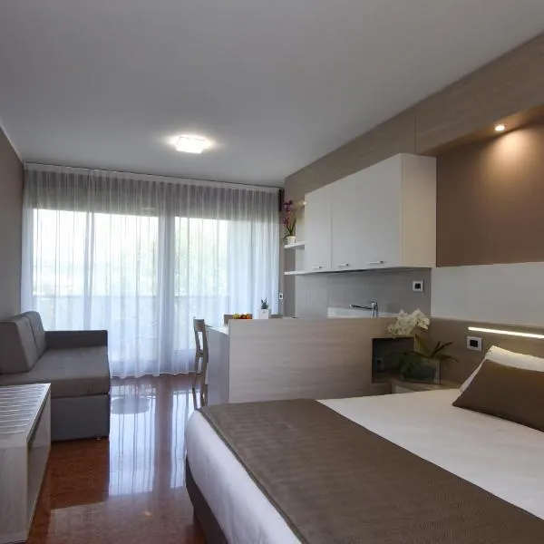 Residence all'Adige, hotel v destinaci Verona