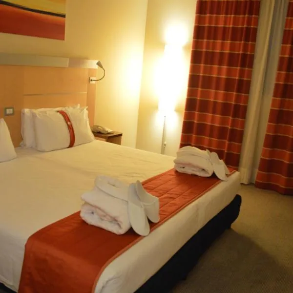 Bes Hotel Bergamo Ovest, hotel v destinaci Mozzo