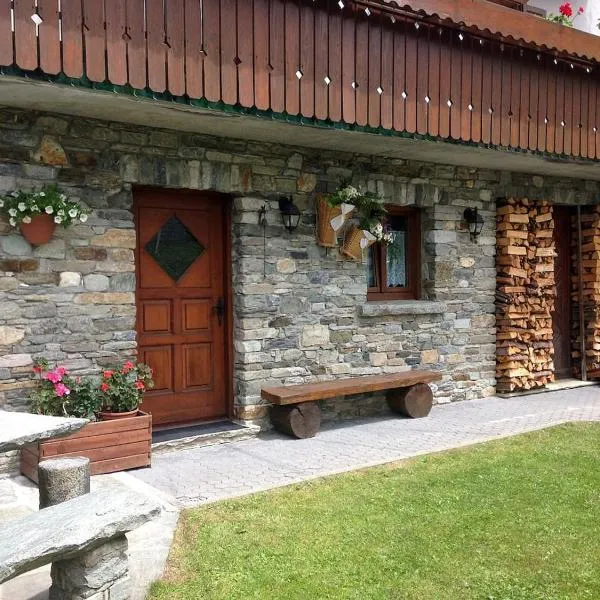 Appartamento Edelweiss, ξενοδοχείο σε Madesimo