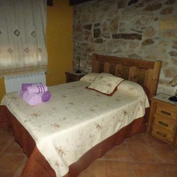 Un Rincón Salmantino, hotel v destinaci Navasfrías