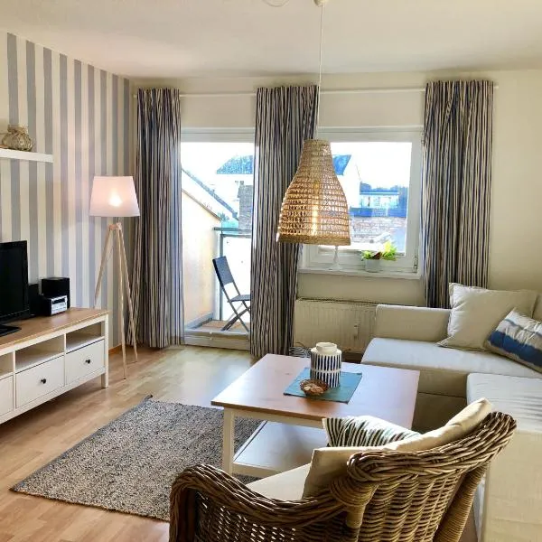 Ferienwohnung preiswert und strandnah, hotel in Warnemünde