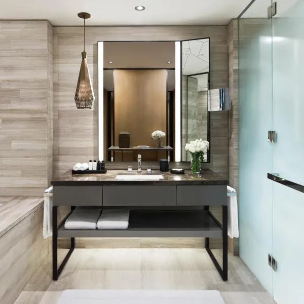 Four Seasons Hotel Bengaluru at Embassy ONE photo 2