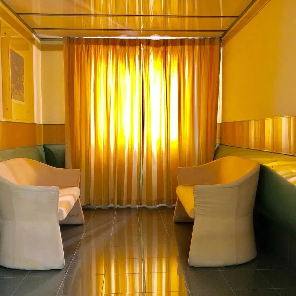 Hotel del Sole-Aversa – hotel w mieście Aversa