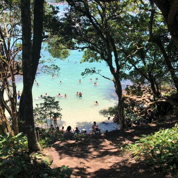 Praia de Bombinhas Res Solar das Bromélias