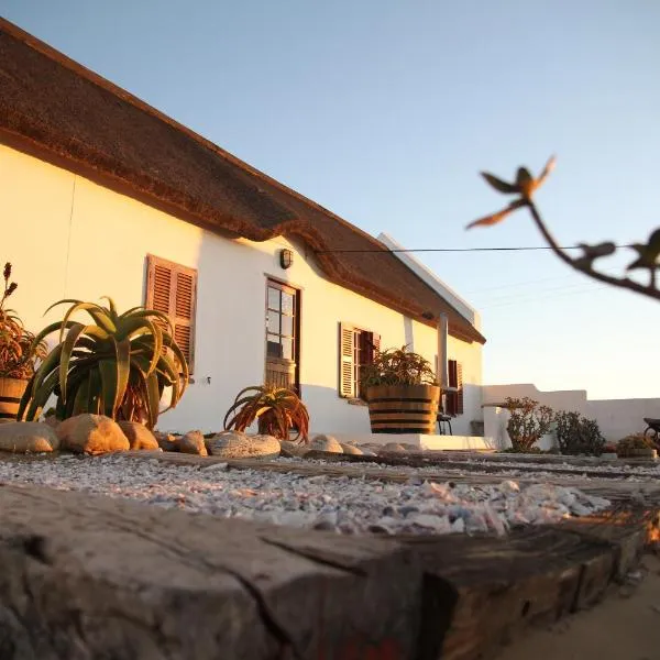 Fisherman's Cottage، فندق في Hondeklipbaai