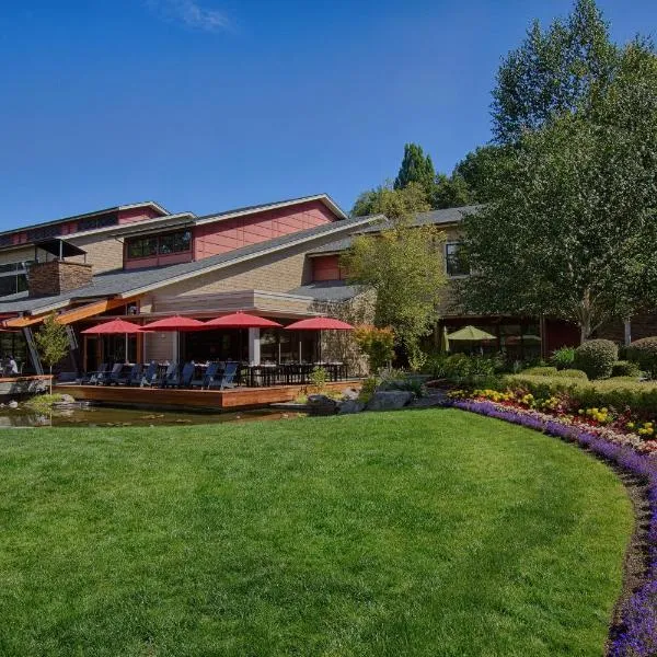 Cedarbrook Lodge, hotel em SeaTac