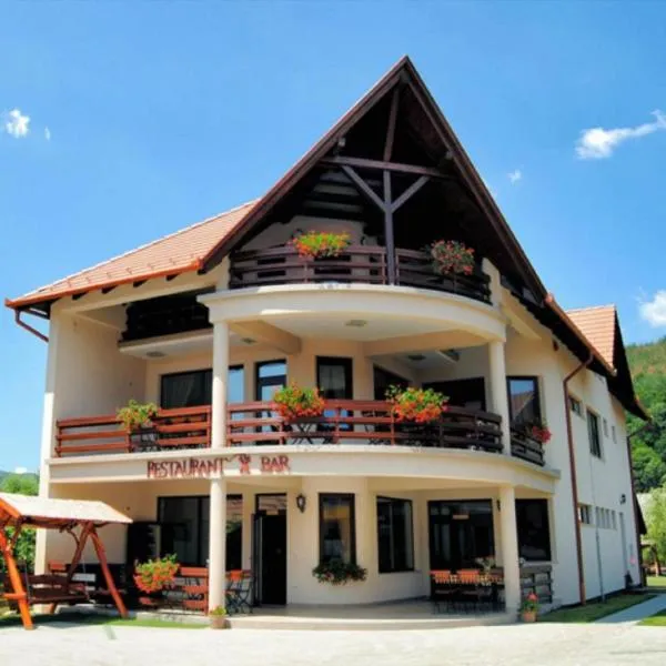 Csatári Pensiune Praid, Hotel in Praid