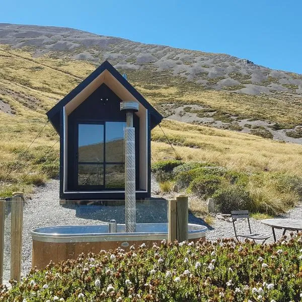 Lake Stella Mountain Huts, hotel a Mt Lyford