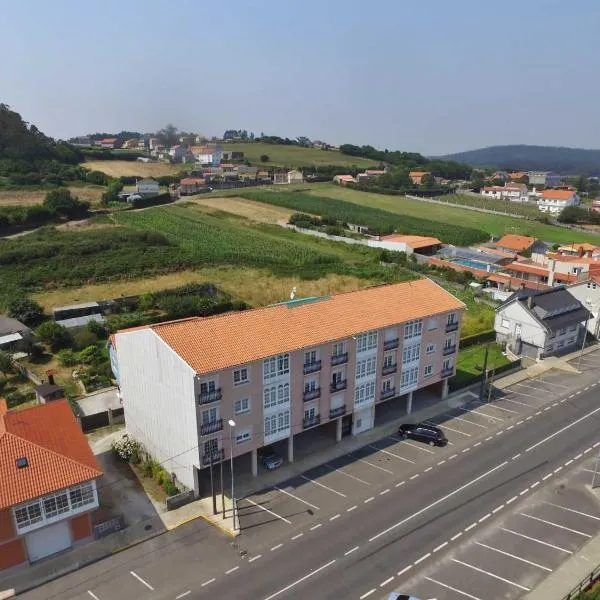 Pisos Buño, hotel em Buño