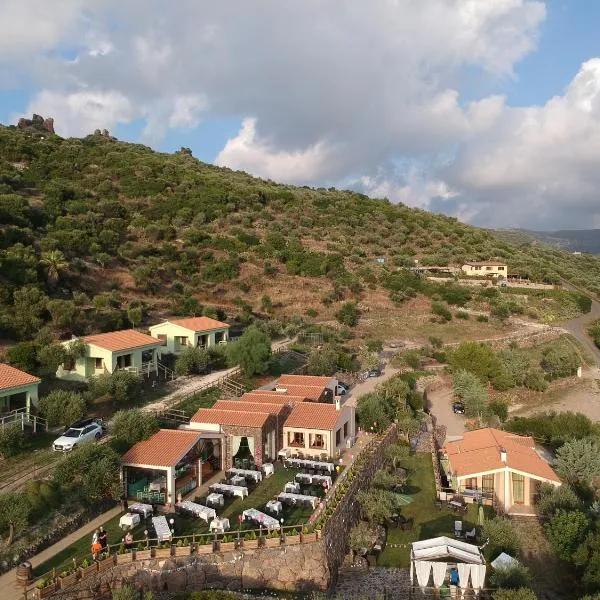 Viesnīca Giardini Malaspina pilsētā Boza