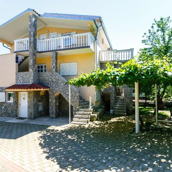 Apartments Posavec, hotel v destinaci Pinezici