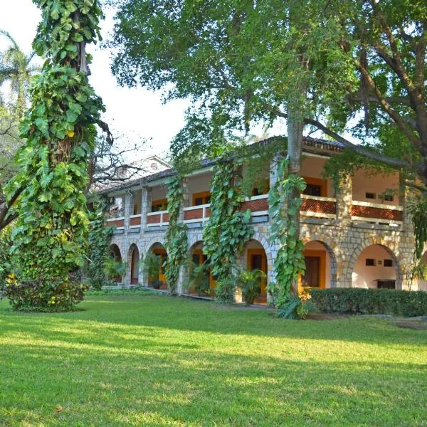 Hotel Valles, hotel in Tanchachín