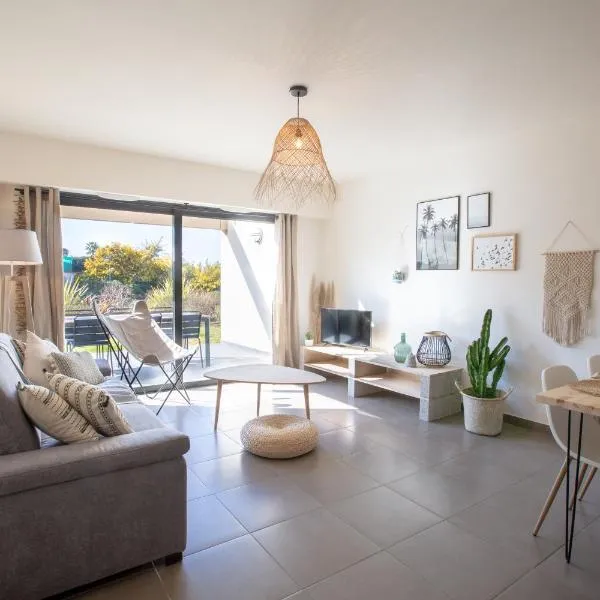 T2 au coeur de Porticcio - Vue mer Imprenable !, hotel v destinácii Grosseto-Prugna