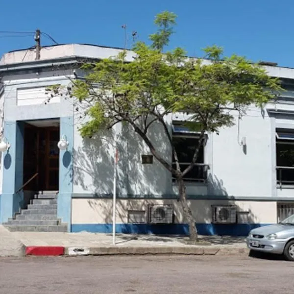 HOTEL 25 DE MAYO, hotel in Fray Bentos