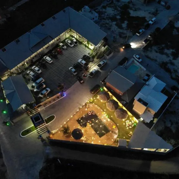 Leão Beach Pousada: Coqueiro'da bir otel