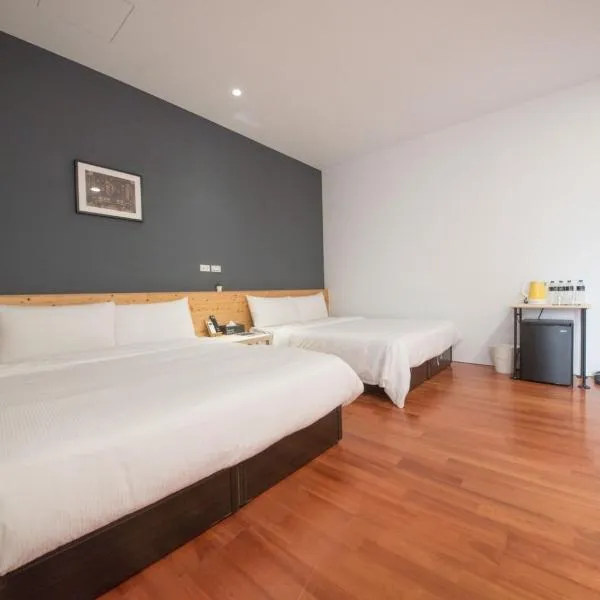 Deer Traveler Hostel, hotel v destinaci Yuchi
