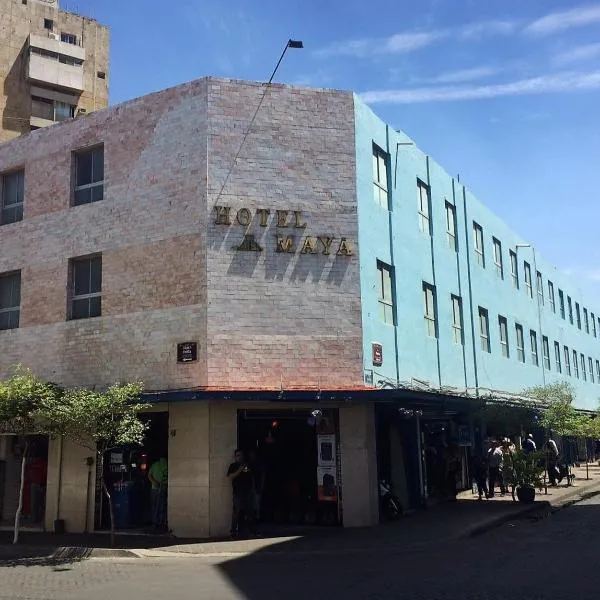 Hotel Maya, hotel em Guadalajara
