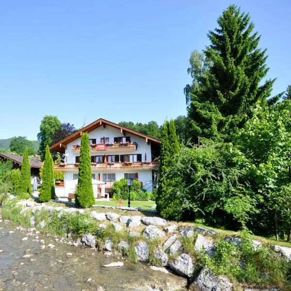 Viesnīca Hotel Quellenhof pilsētā Bādvīszē