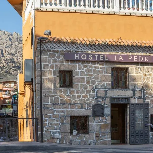 Hostel La Pedriza、マンサナレス・エル・レアルのホテル