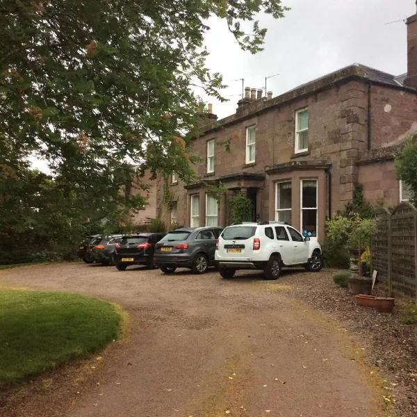 Gramarcy House, hotel in Edzell