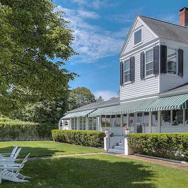 Harbor Knoll Bed and Breakfast, hotell i Greenport