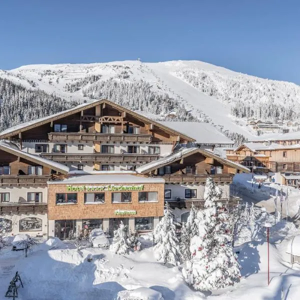 Hotel Lärchenhof, hotel v destinaci Katschberghöhe