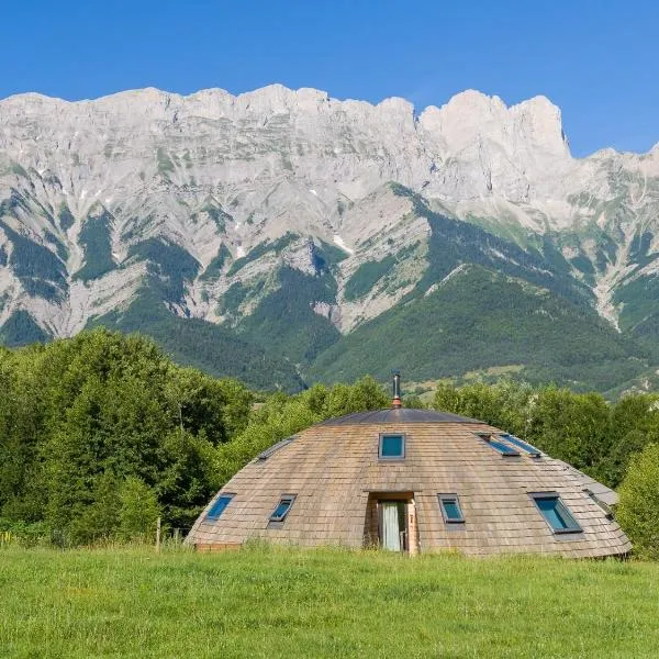 Au-Delà des Nuages - Maison d'hôtes insolite, Gite, SPA, hotel v destinaci Chauffayer