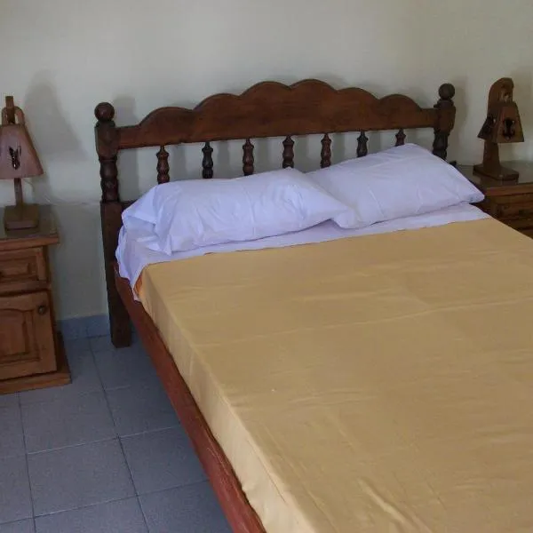 Hostal Portal del Valle, hotel v destinaci Cafayate