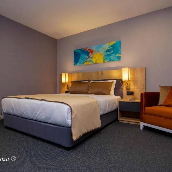Casa Constanza Hotel Garni, hotel v destinaci Friedrichshafen