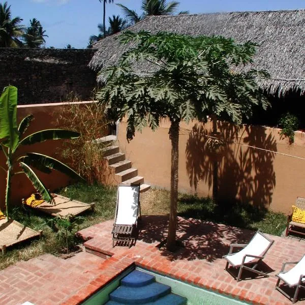Patio dos quintalinhos - Casa di Gabriele, hotel v destinaci Ilha de Moçambique