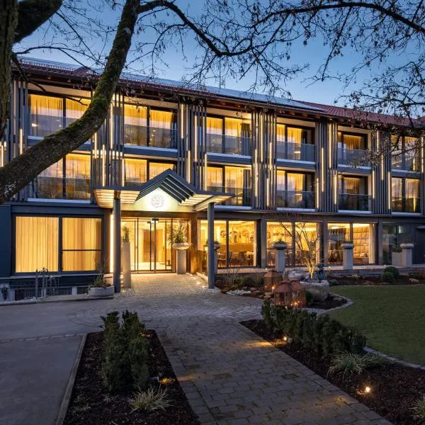 Hotel Riedenburg, hotel v destinaci Bad Füssing
