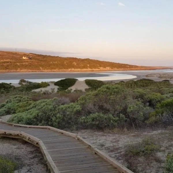 Gouritz Guesthouse, hotel en Boggomsbaai