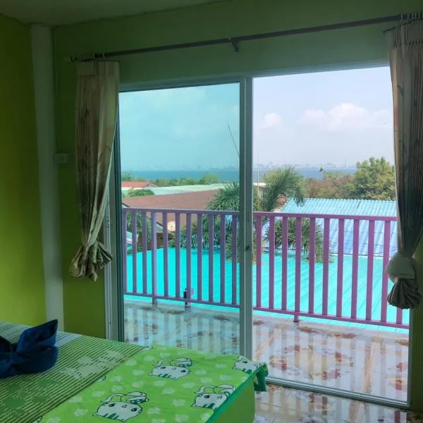 Bann Pa Su (บ้านป้าสุ), hotel v destinaci Ko Larn