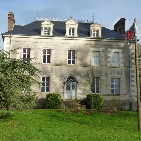 chateau de Craon, hotel v destinaci Comblessac