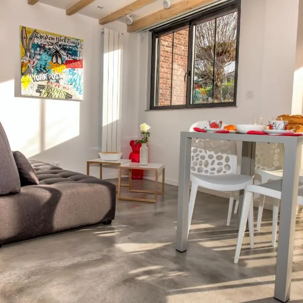The Tiny House, hotel v destinaci Honfleur