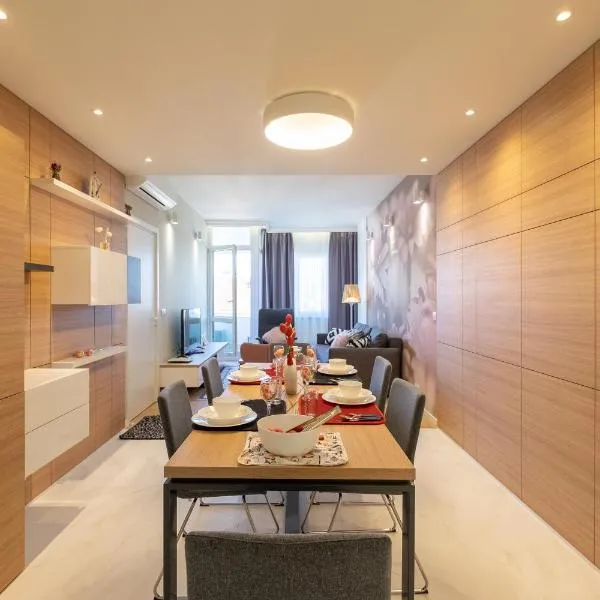 Vitosha Blvd Luxury 2-Bedroom, 2-Bathroom with Balcony, hotel v Sofiji