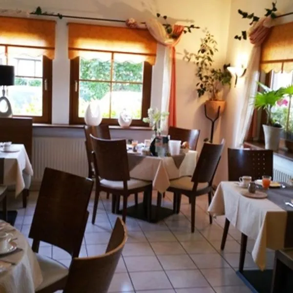 Hotel Birkenhof Garni, hotel v destinaci Baabe