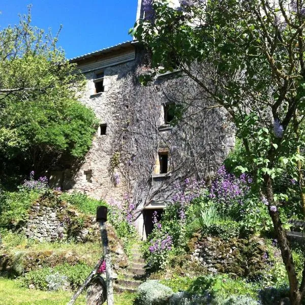 Le petit Fort Fleuri, hotel v mestu Bellac