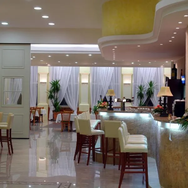 Hotel Bila Ruze: Písek şehrinde bir otel