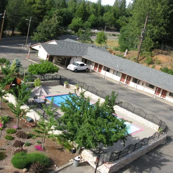 Mother Lode Motel, hotel di Placerville