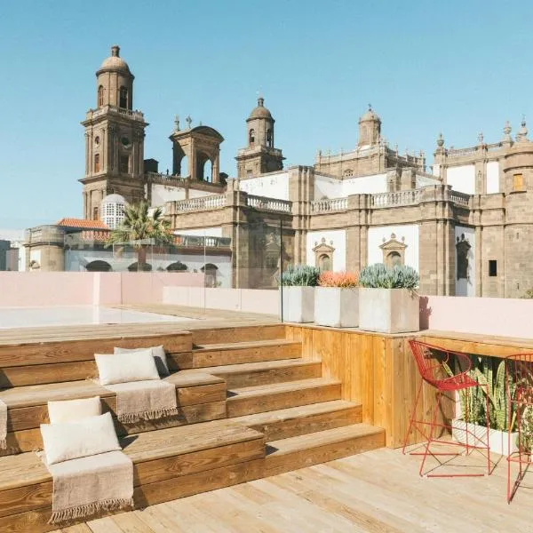 VEINTIUNO Emblematic Hotels - Adults Only, hotel v destinácii Las Palmas de Gran Canaria