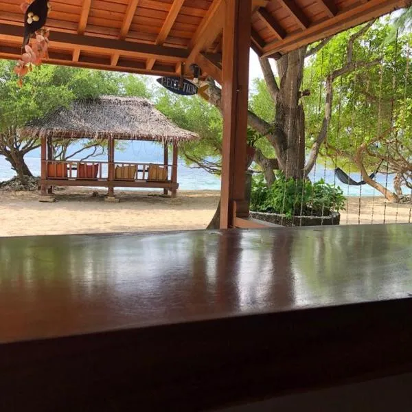 Biru Meno Beach Bungalows, hotel i Gili Meno