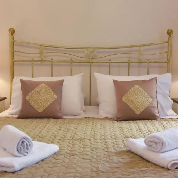 Oisyra Hotel, hotel v destinaci Ermupoli