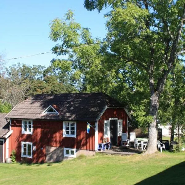 MY LITTLE BED & BREAKFAST & HOLIDAY HOME, hotel v destinaci Älghult